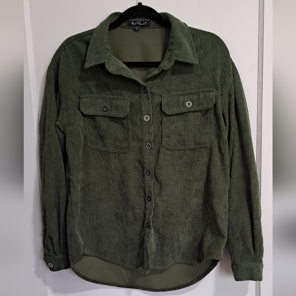 Velvet Heart Corduroy Button-Up Shacket – Women’s Size Small (Army Green)
